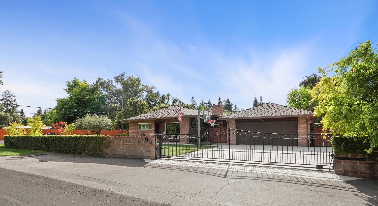 5139 Hildreth Lane