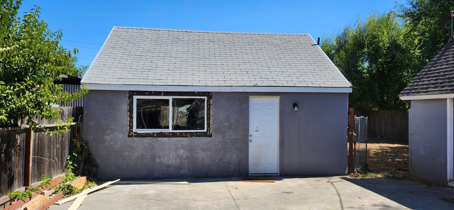 2844 Connie Drive