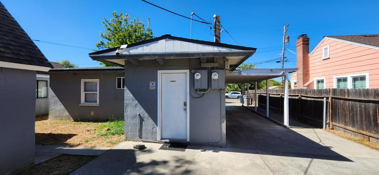 2844 Connie Drive