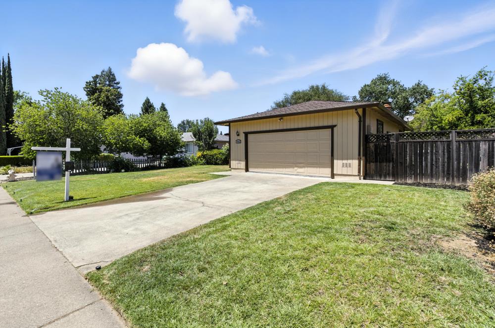 5735 Connie Court