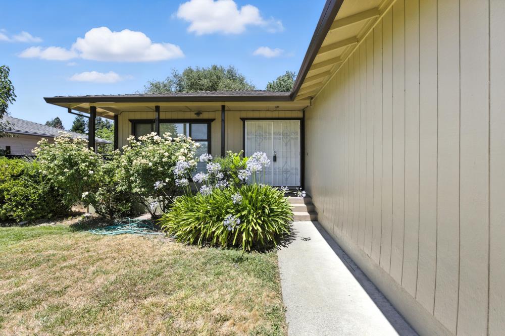 5735 Connie Court