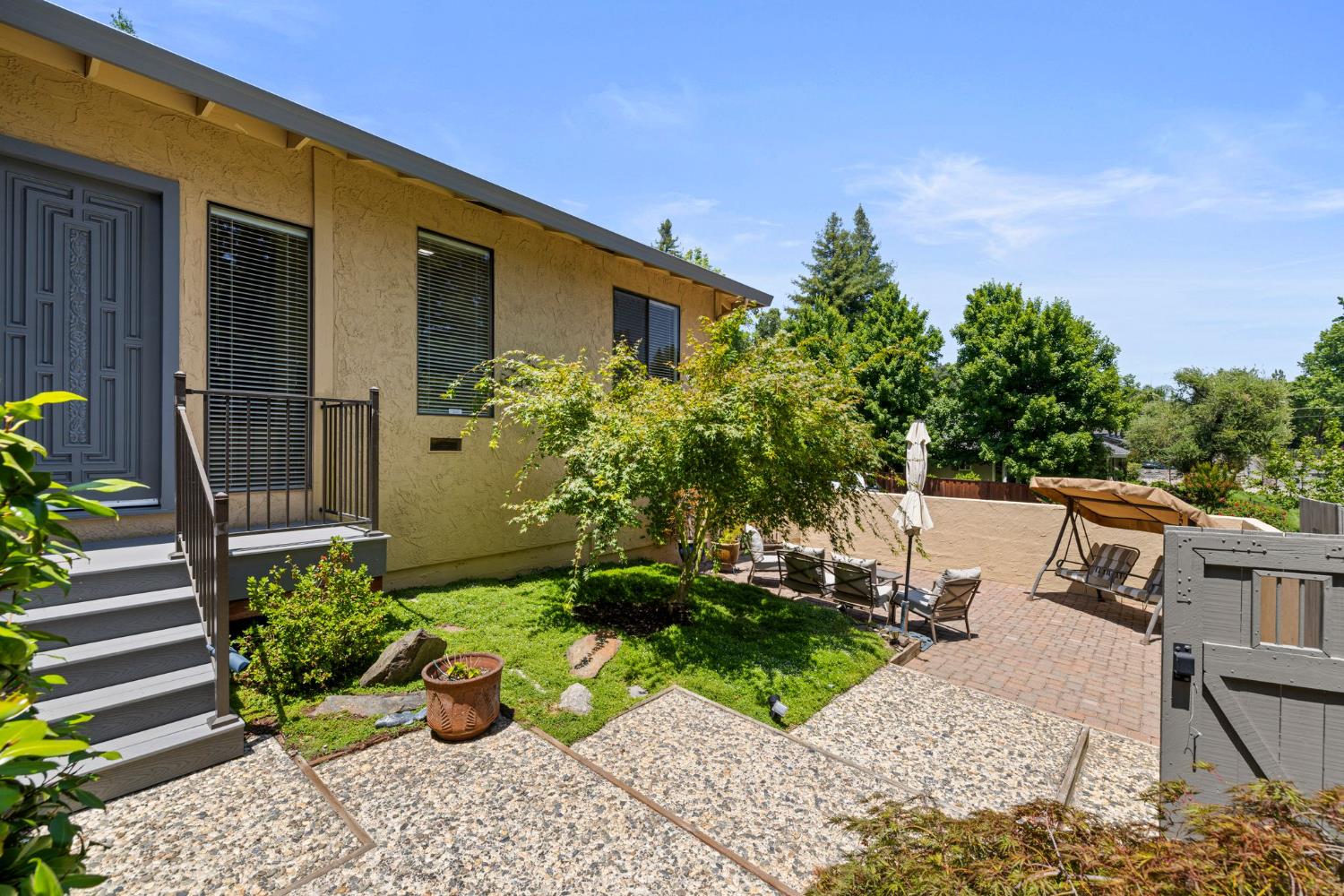 4616 Lei Street