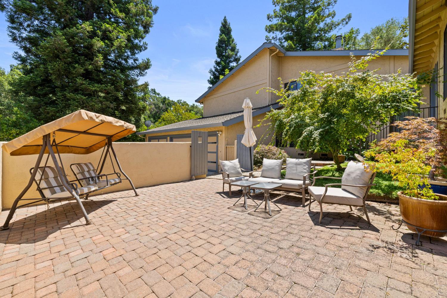 4616 Lei Street