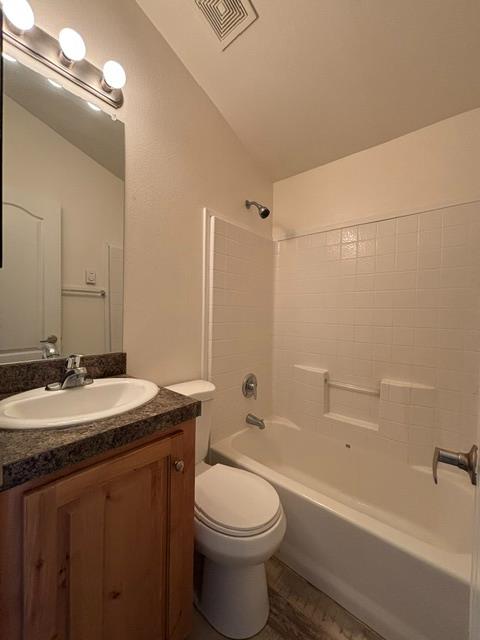 1300 E San Antonio Street 23