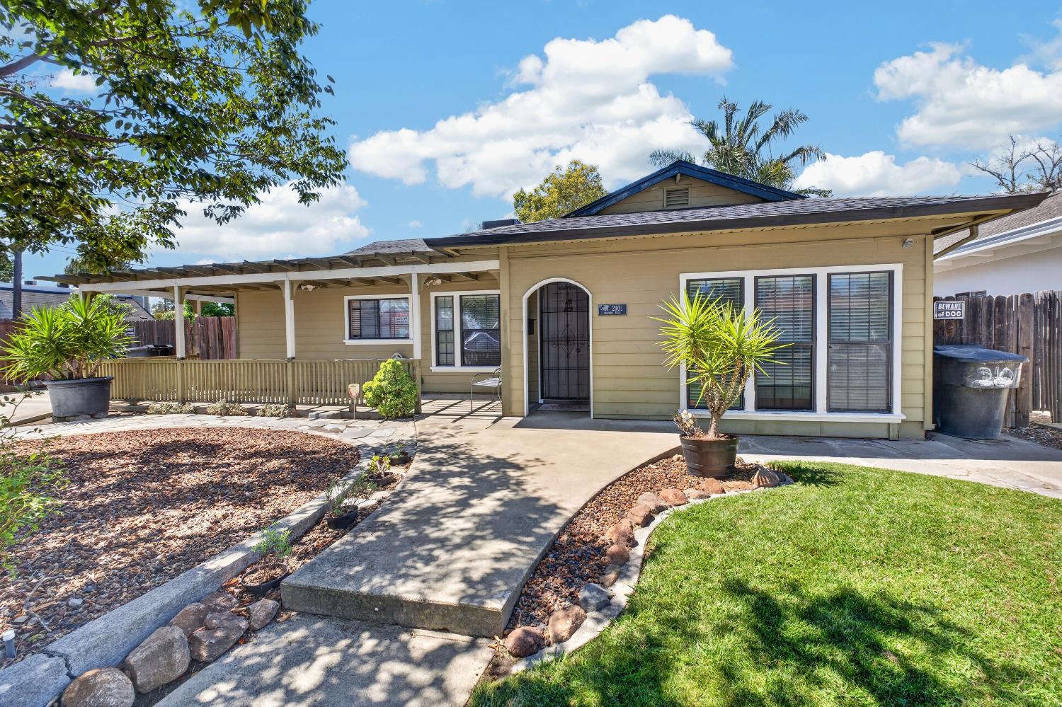 2101 Madera Road