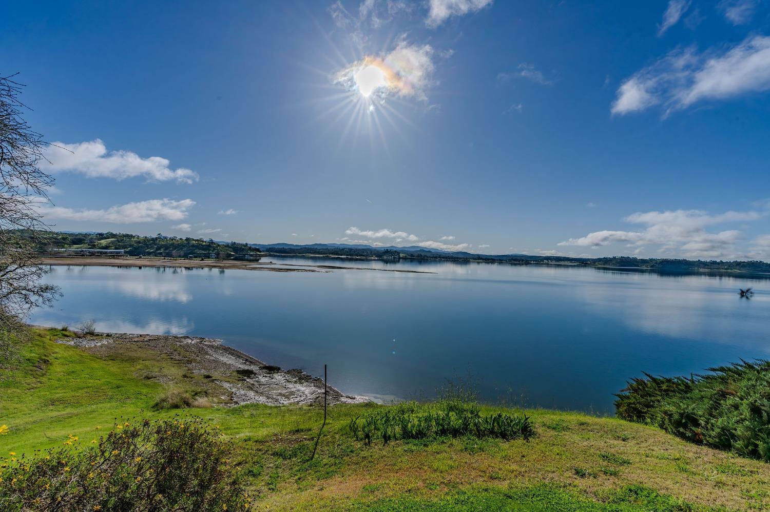 2000 Camanche Road 16