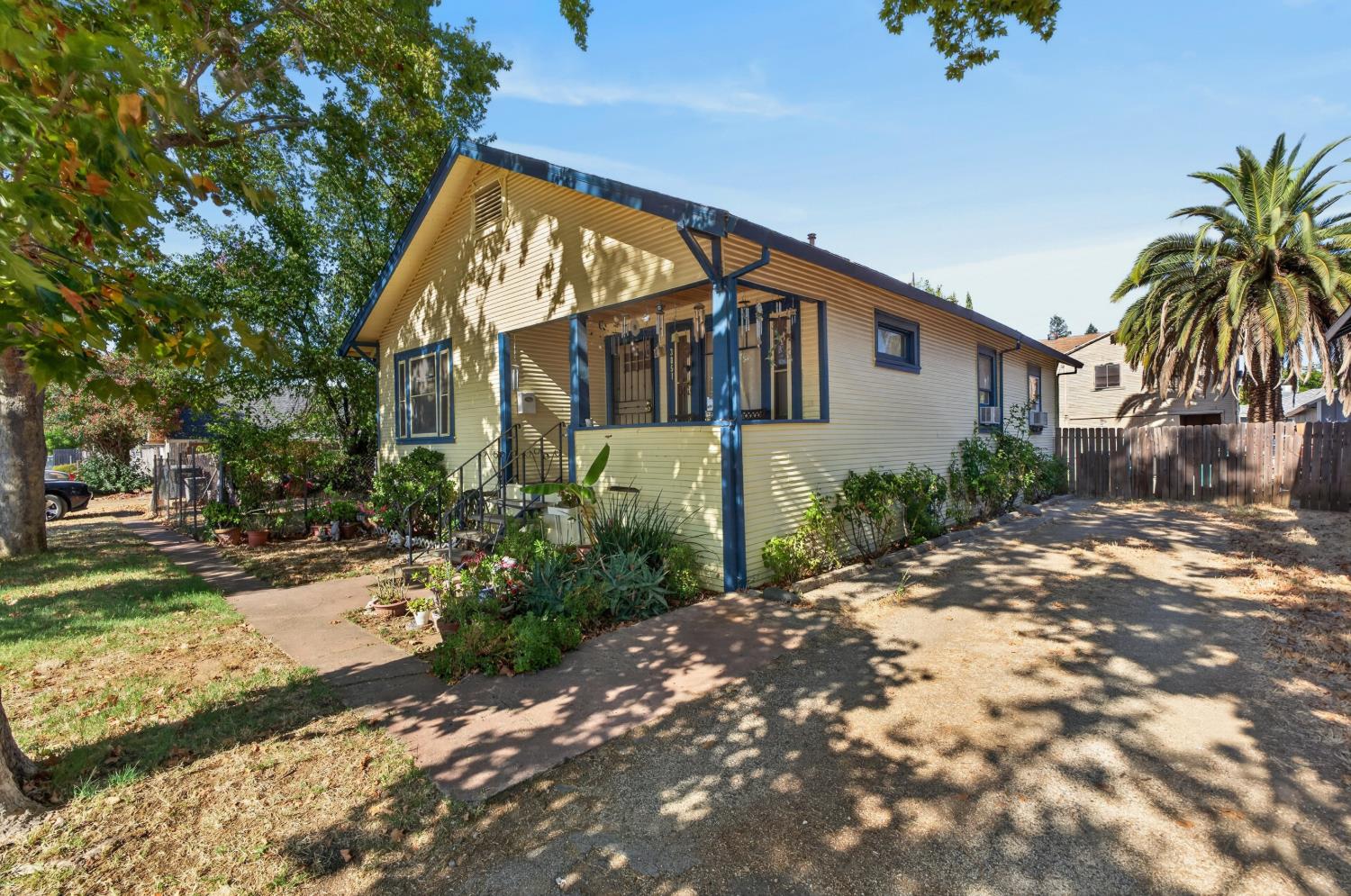 3851 W Pacific Avenue