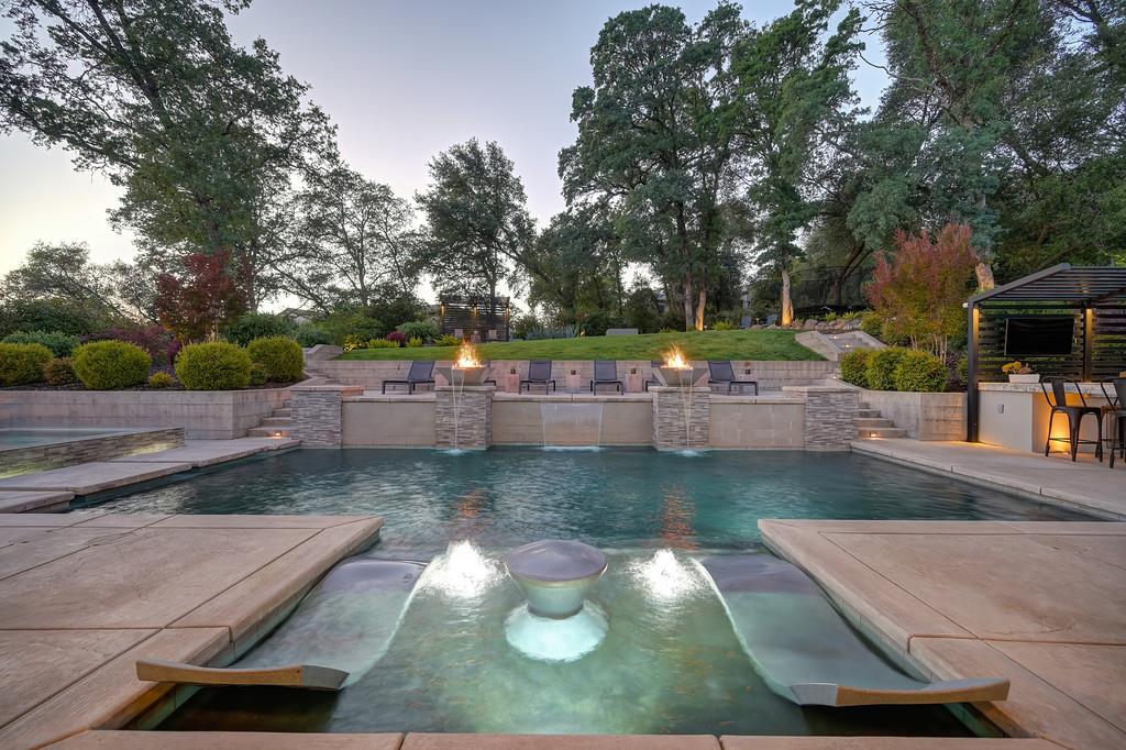 5138 Da Vinci Drive