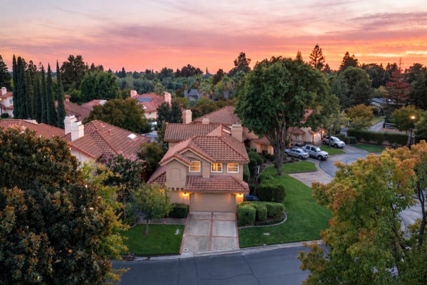 109 MARBLE CANYON DR, FOLSOM, CA 95630 - Image a0efbfeec2b2310bfa560061f85ee941/628759610