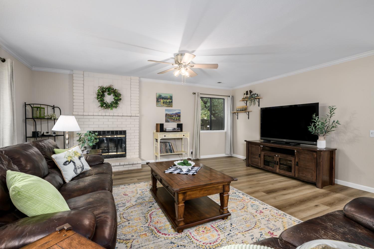 3480 La Canada Drive