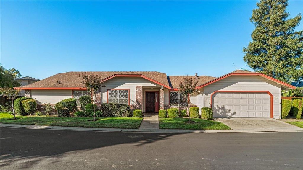 Photo of 277 Garden Circle Drive, Manteca, CA 95336 (MLS # 225134937)