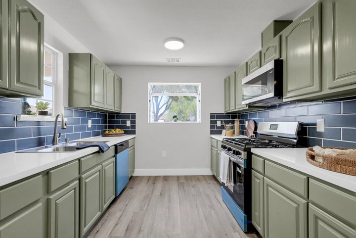 Photo 1 of 28 — 379 E 22nd Street, Tracy, CA 95376