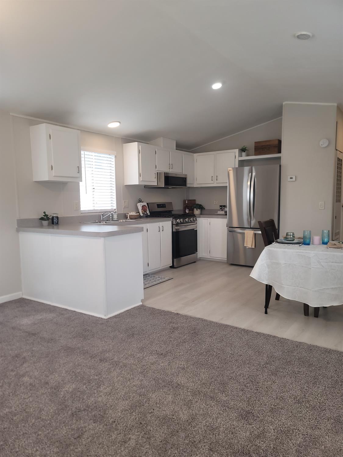 3440 Fulton Avenue 33