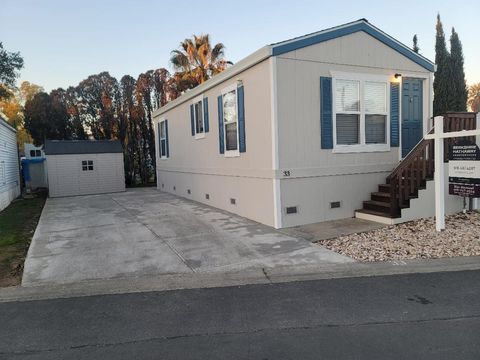 3440 Fulton Avenue 33 Sacramento CA 95821