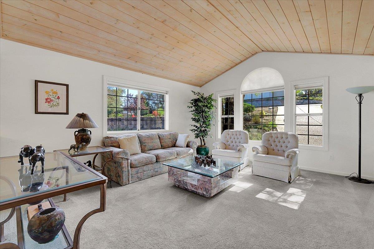 13036 Lake Wildwood Drive