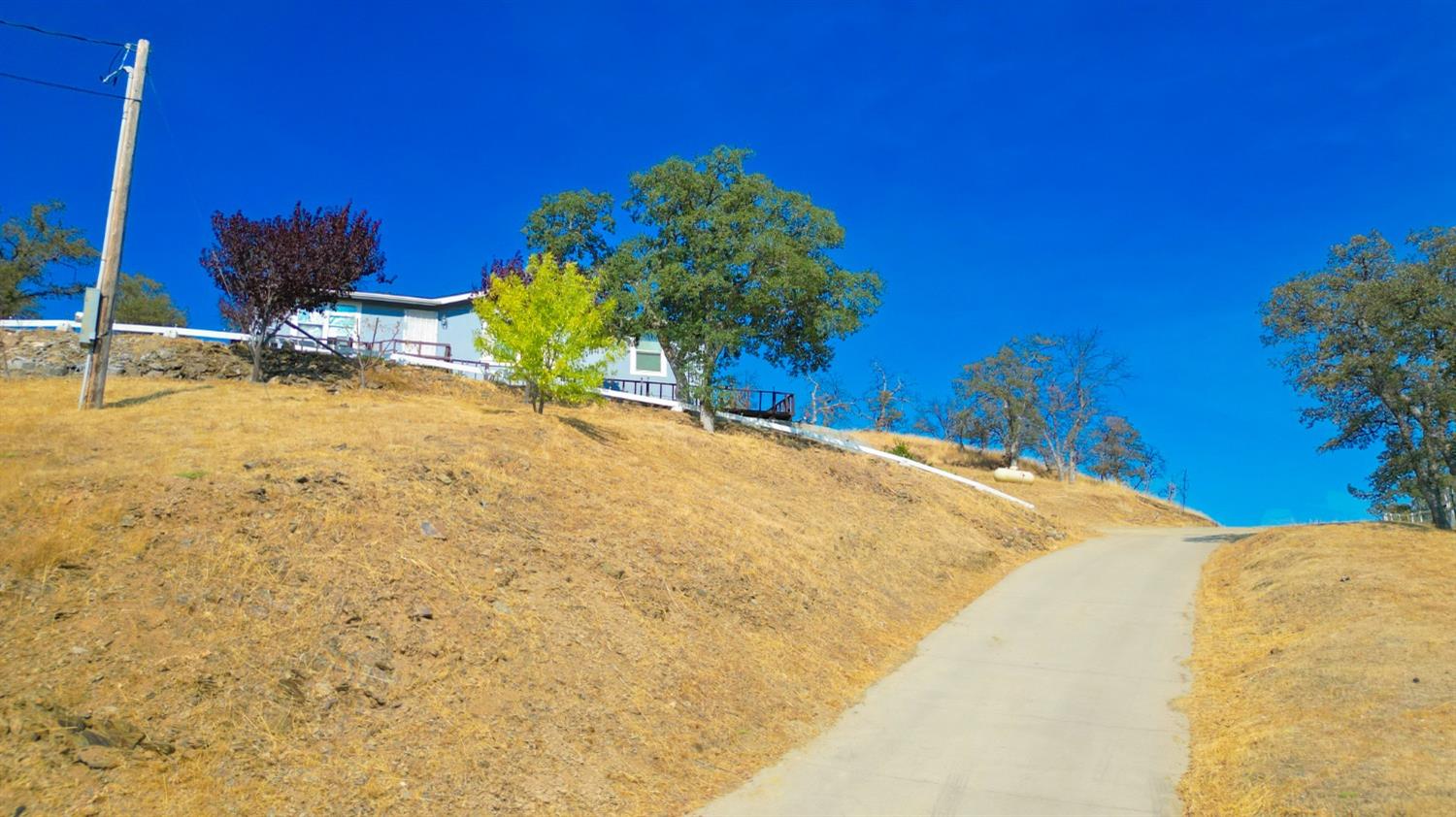 Photo 21 of 28 of 3601 Ladera Way house