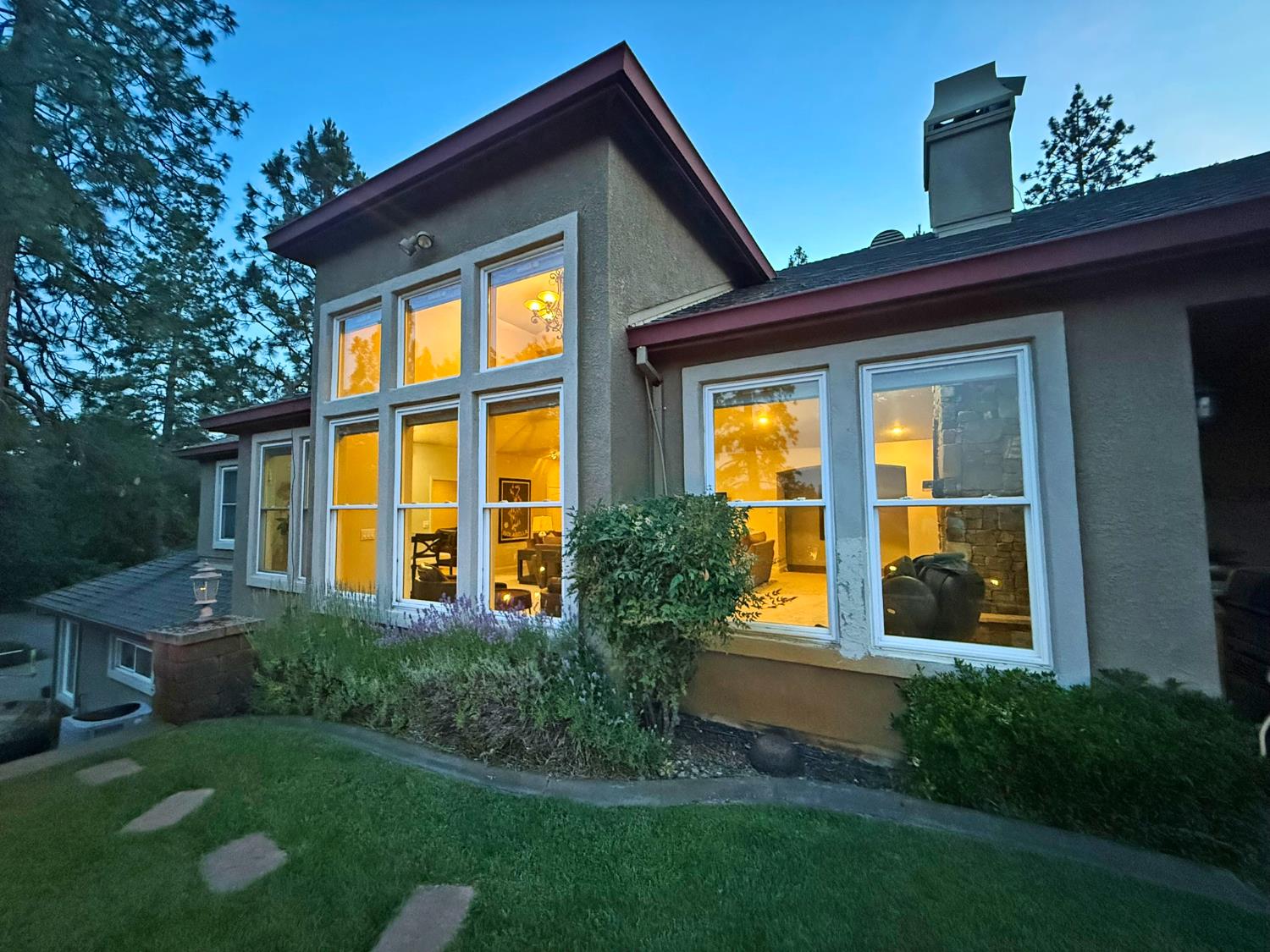 2125 Bear Rock Road