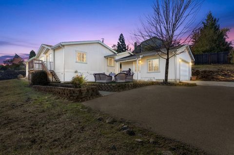 2541 Knollwood Drive Cameron Park CA 95682