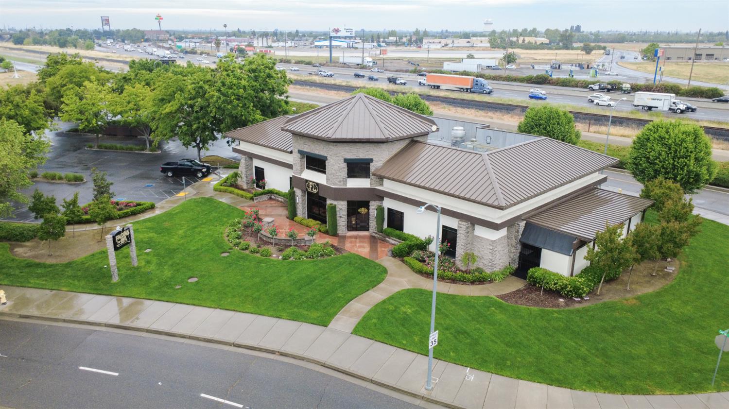 1225 Canal Boulevard