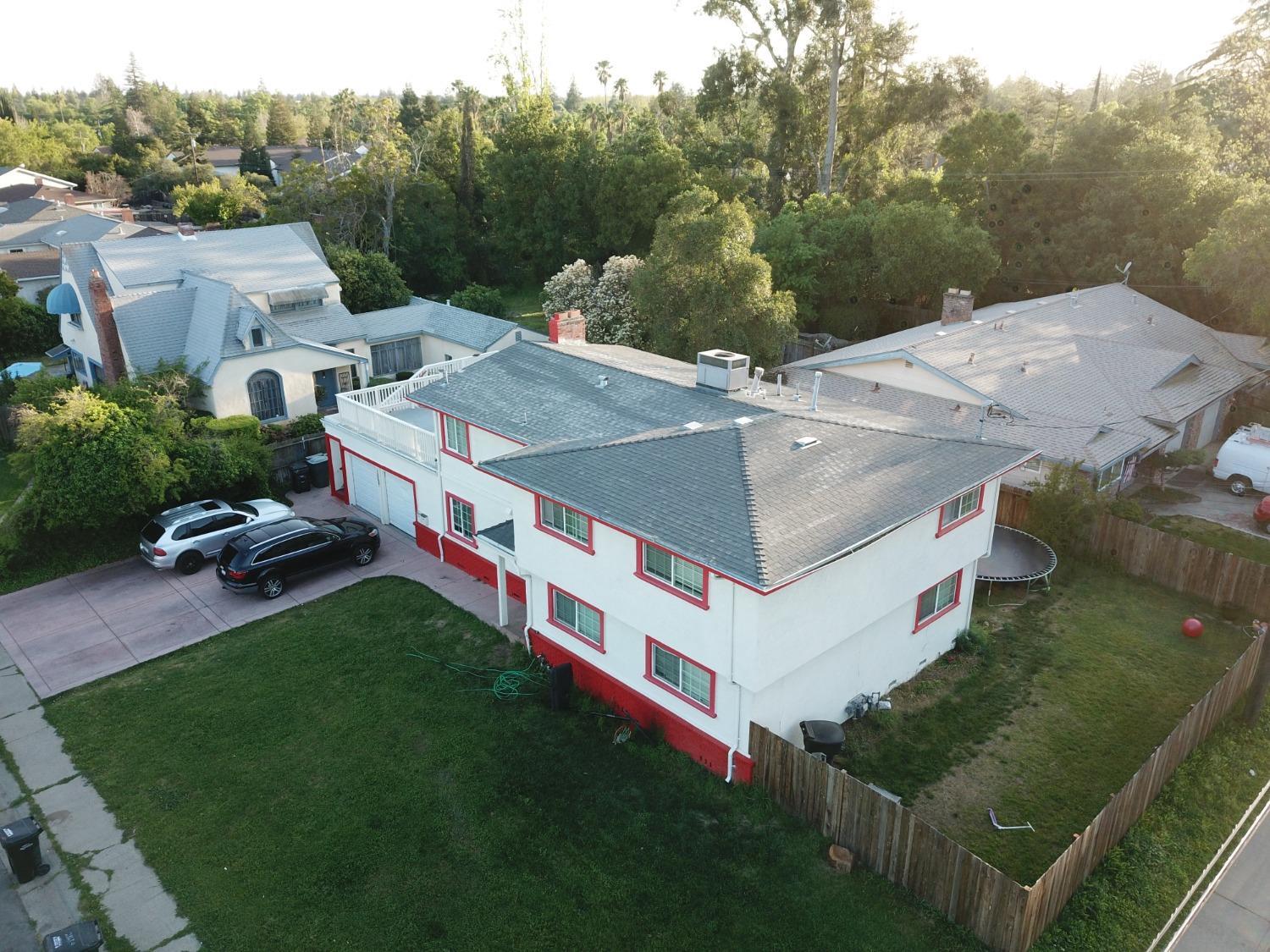 2868 La Colina Way