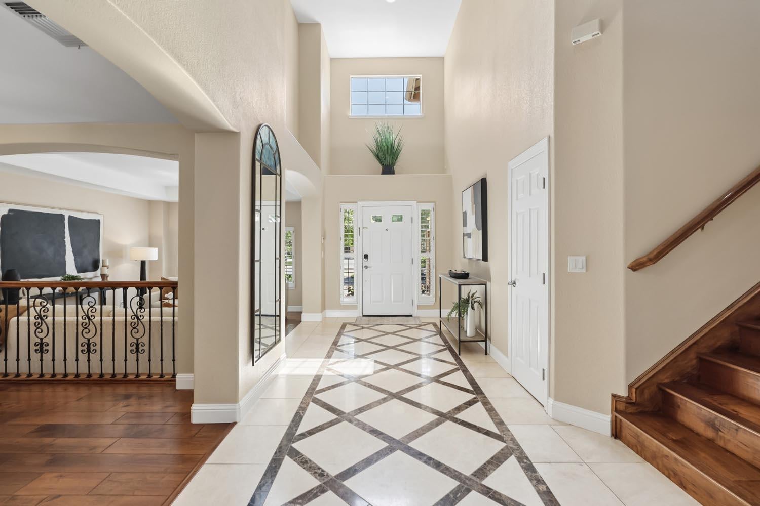 11937 Rising Sun Way