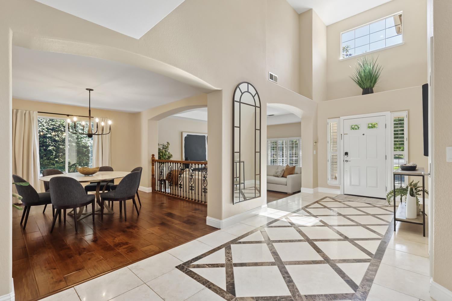 11937 Rising Sun Way