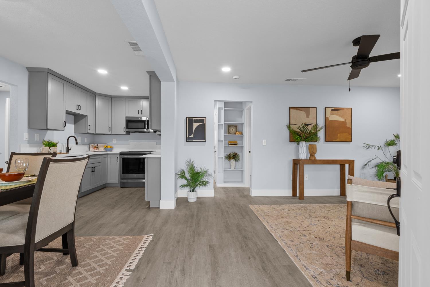 6907 Coronation Court