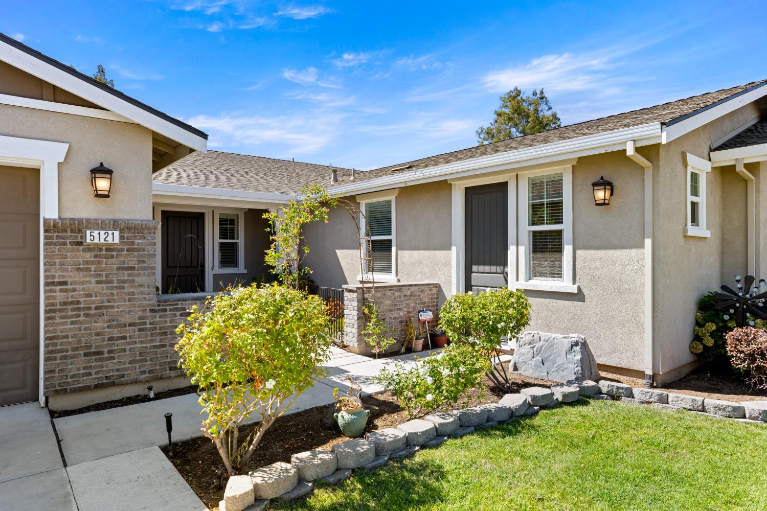 5121 Ridgevine Way