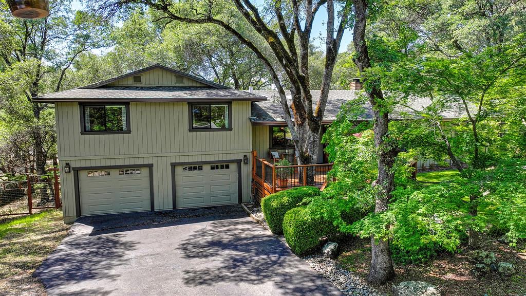 3565 Mary Lane
