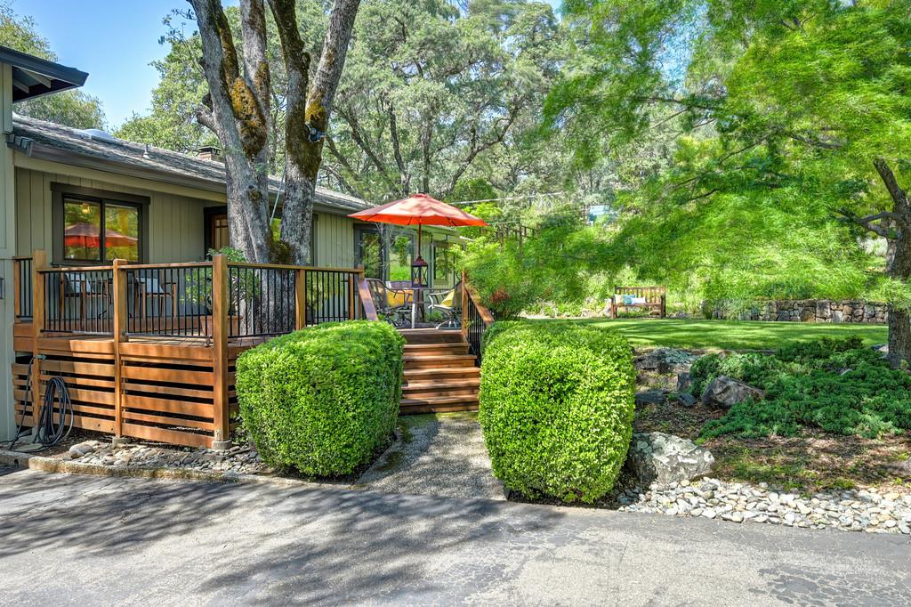 3565 Mary Lane