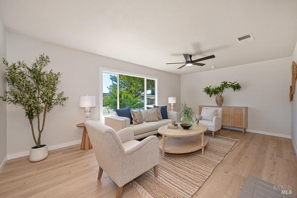 2761 Orchid Street