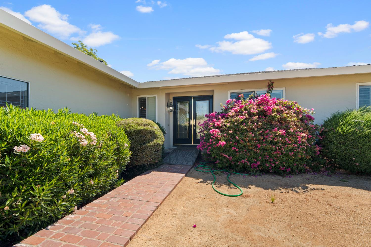 1033 Sycamore Lane
