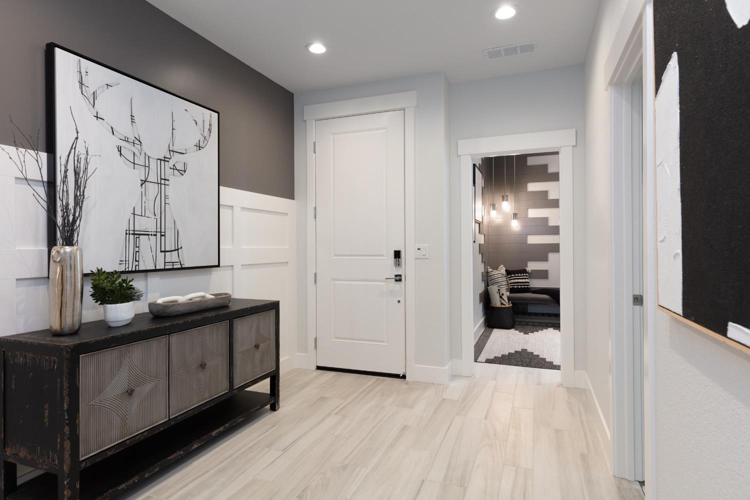 12704 Castaic Lake Way