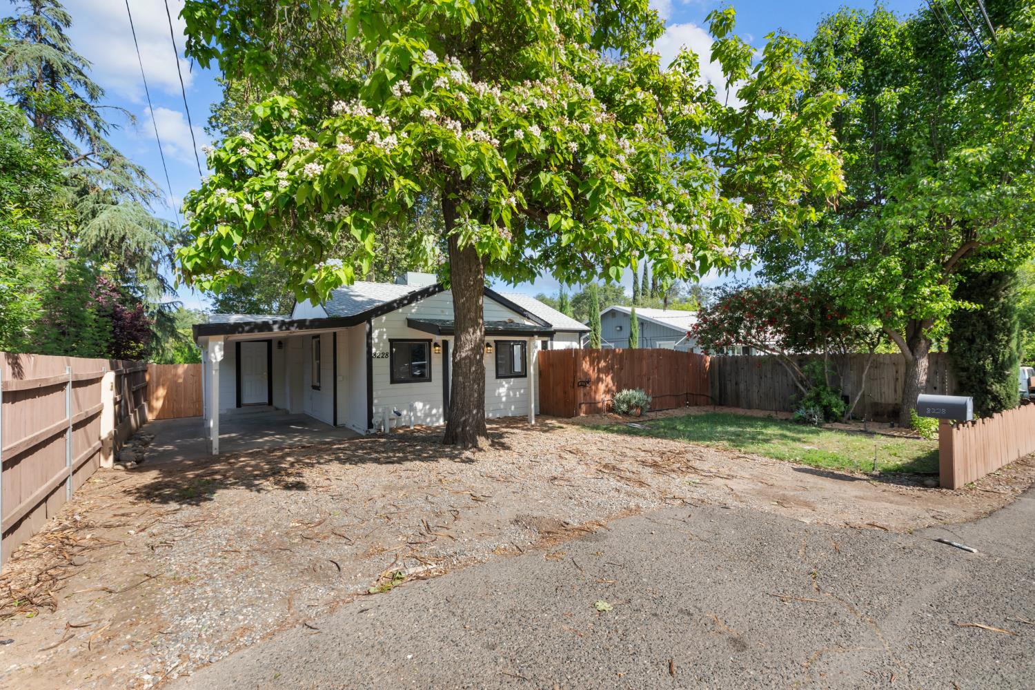 8228 Mariposa Avenue