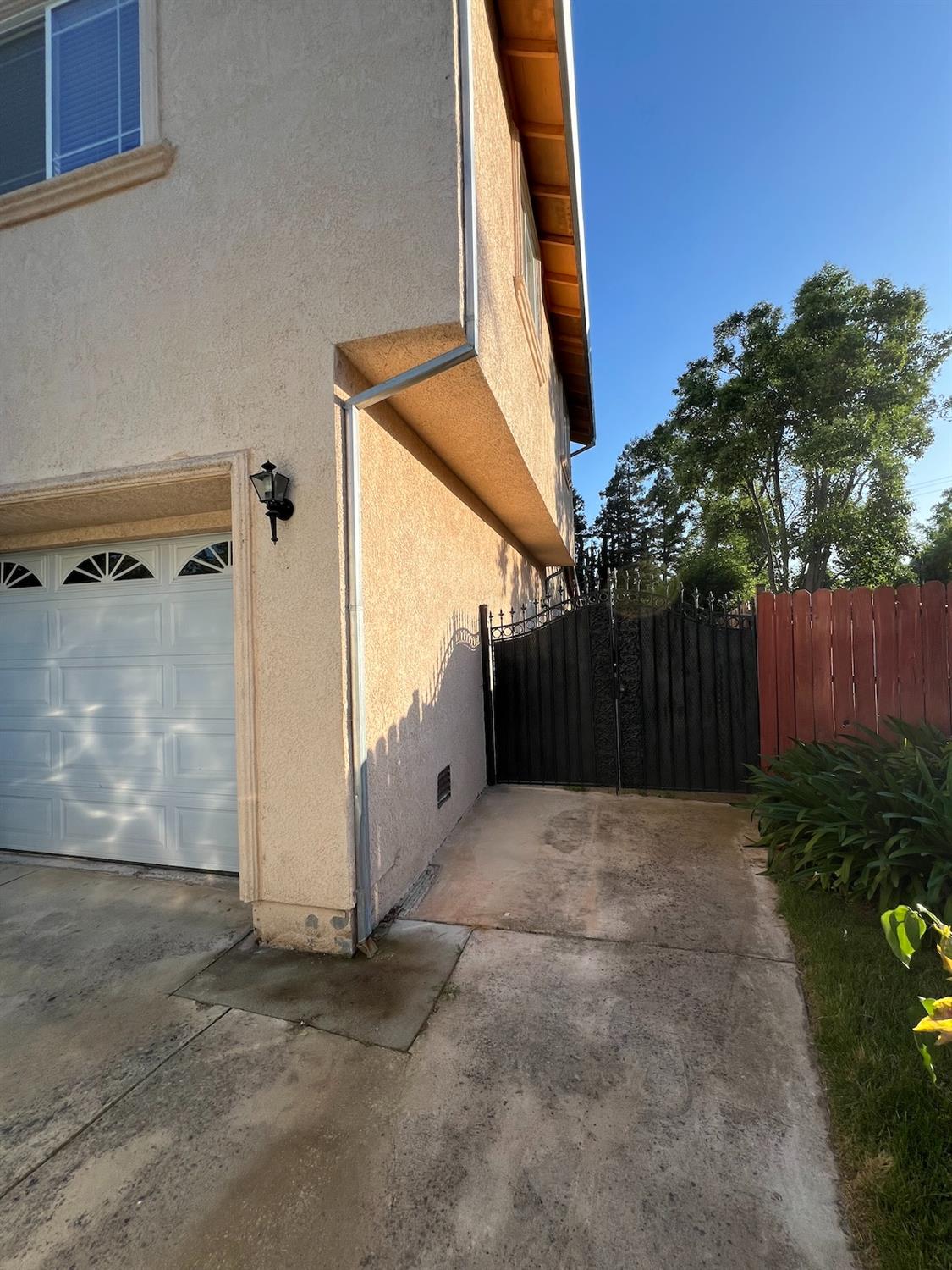 3911 Noble Court