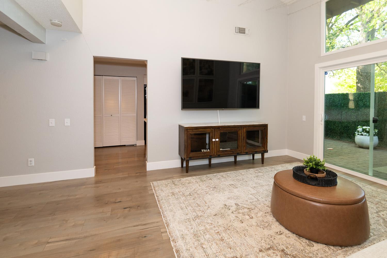 2672 Rio Bravo Circle