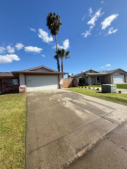 7483 Mandy Drive Sacramento CA 95823