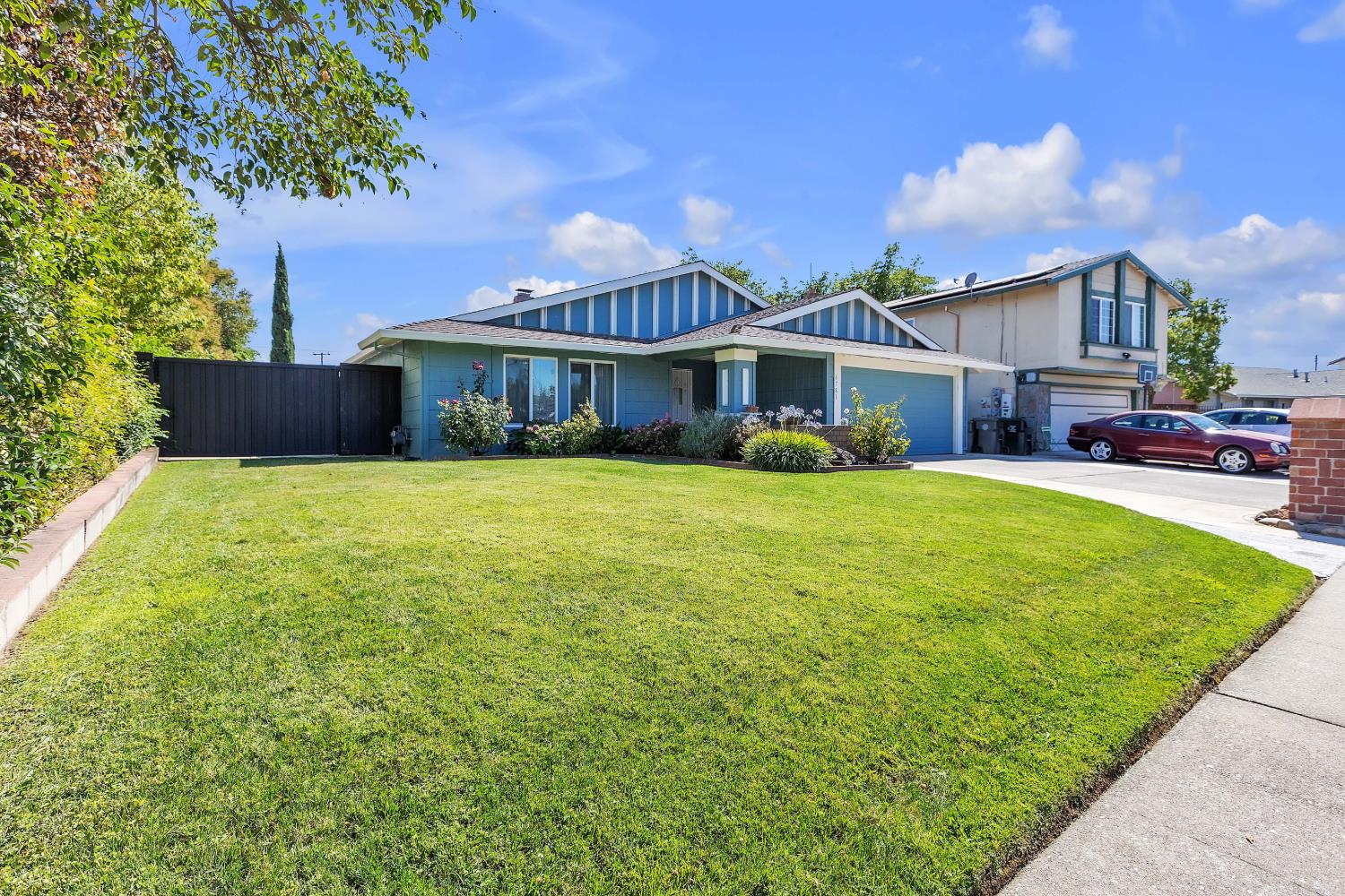 6781 Rancho Adobe Drive