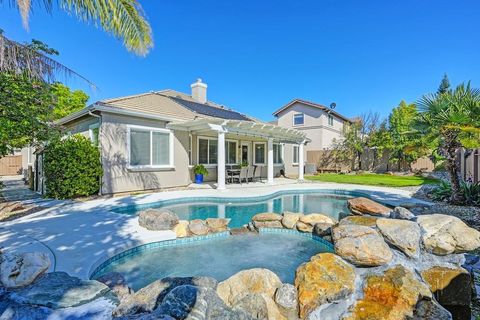 1036 Sandwick Way Folsom CA 95630