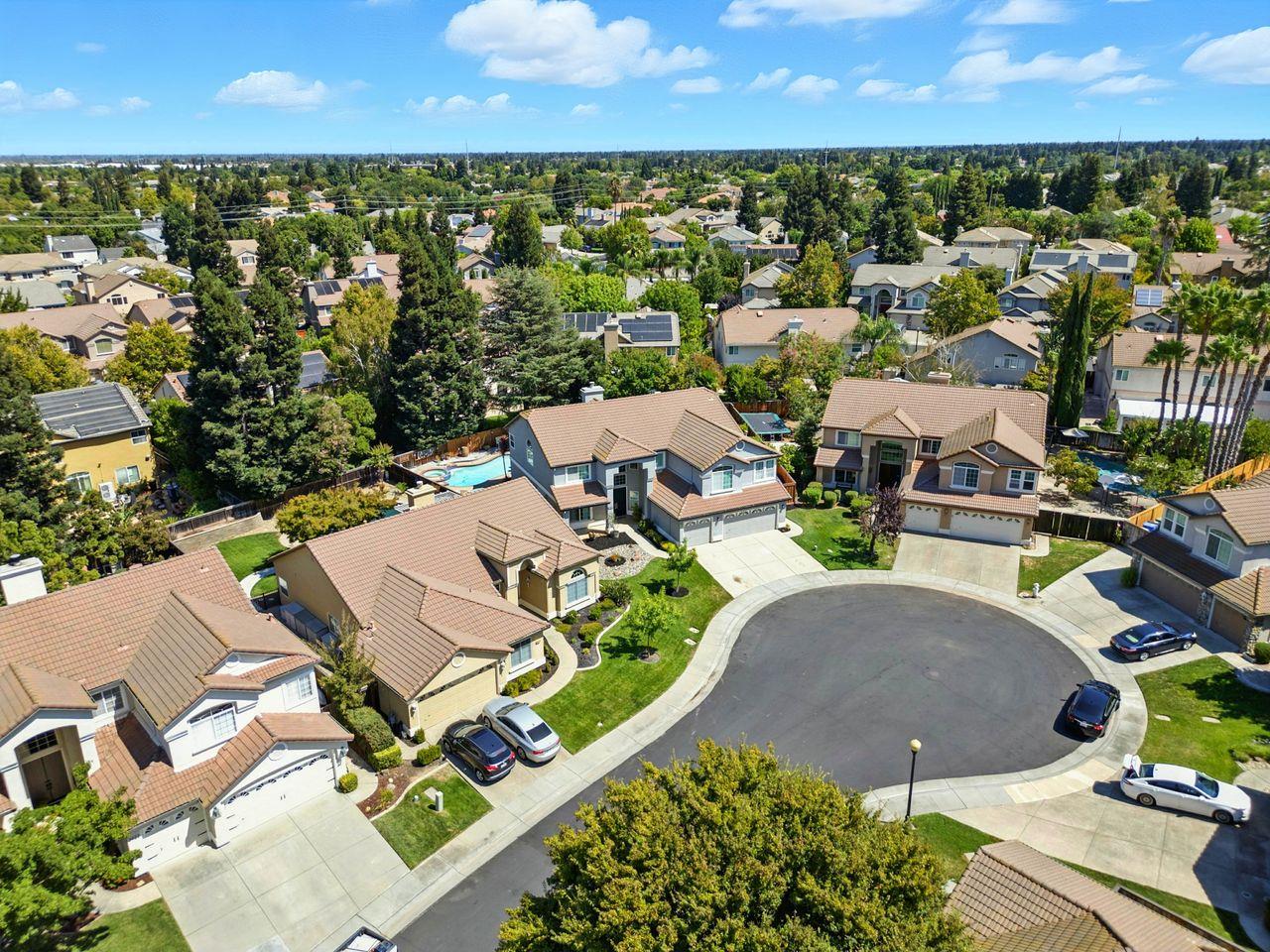 3431 Sierra Meadow Court