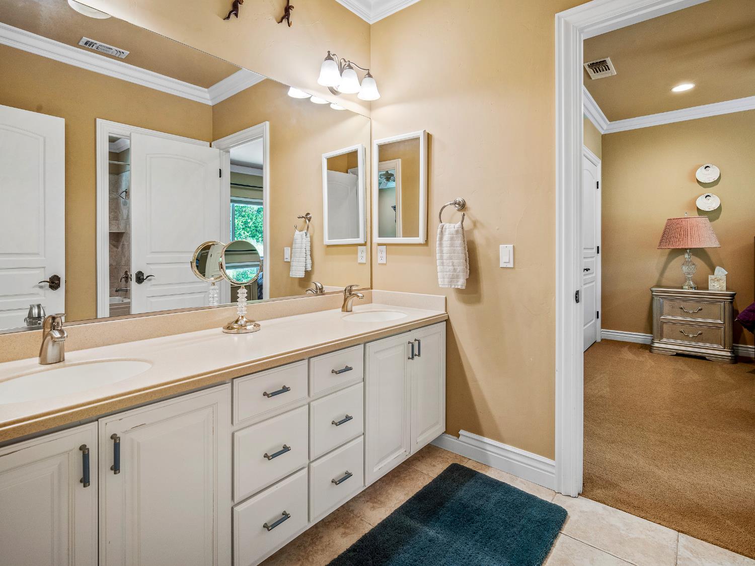 El Dorado Hills, California 95762, United States, 5 Bedrooms Bedrooms, ,5 BathroomsBathrooms,Residential,Active,169725