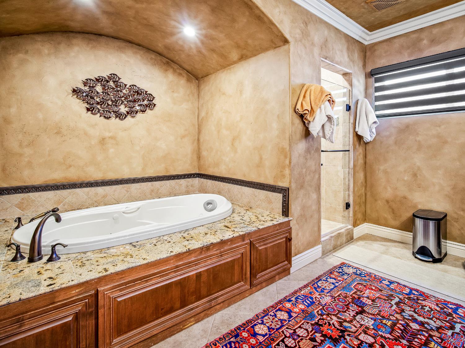 El Dorado Hills, California 95762, United States, 5 Bedrooms Bedrooms, ,5 BathroomsBathrooms,Residential,Active,169725