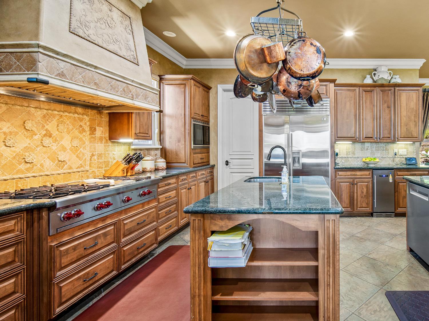 El Dorado Hills, California 95762, United States, 5 Bedrooms Bedrooms, ,5 BathroomsBathrooms,Residential,Active,169725