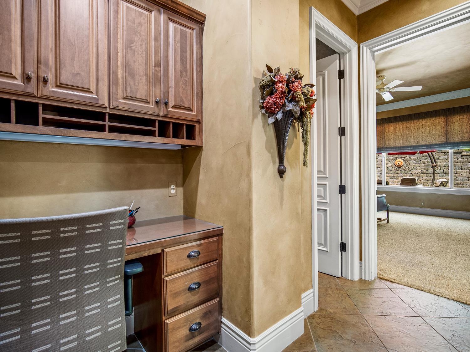 El Dorado Hills, California 95762, United States, 5 Bedrooms Bedrooms, ,5 BathroomsBathrooms,Residential,Active,169725