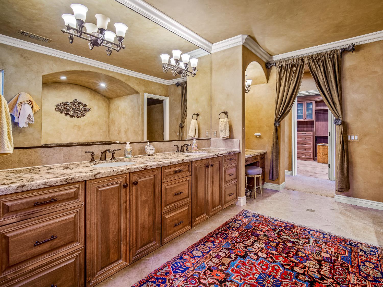 El Dorado Hills, California 95762, United States, 5 Bedrooms Bedrooms, ,5 BathroomsBathrooms,Residential,Active,169725