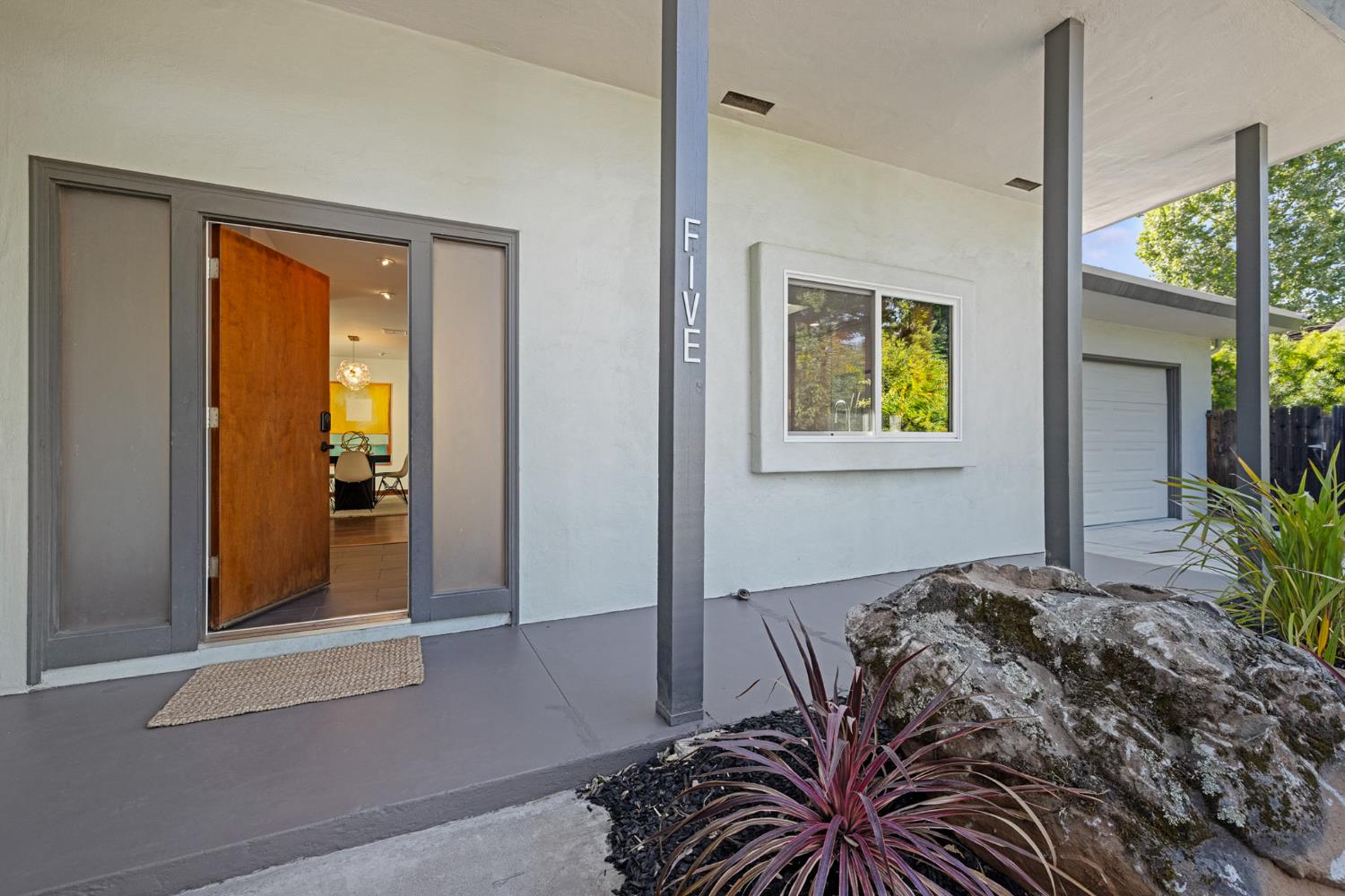5 Parkside Drive