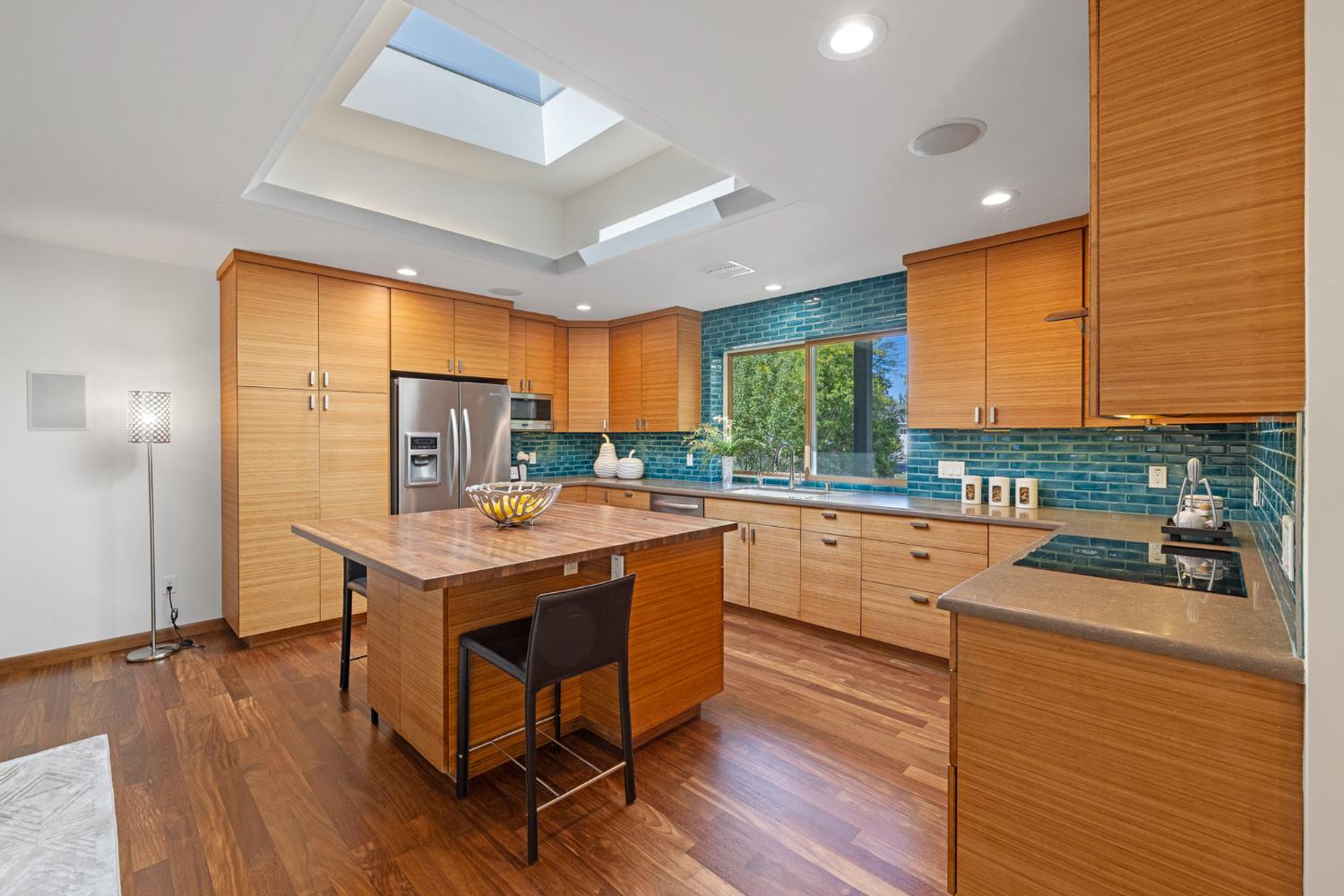 5 Parkside Drive