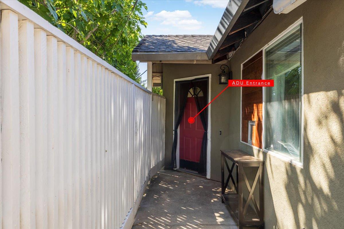 4637 Hixon Circle