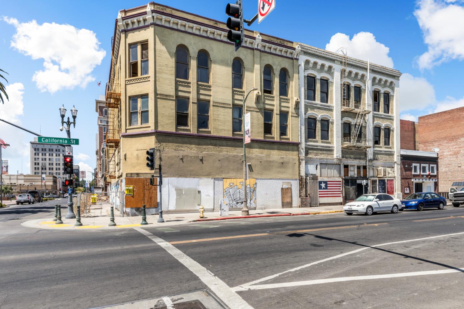 445 E Main Street