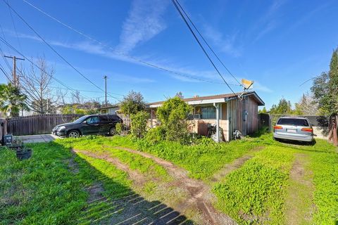 1005 North Avenue Sacramento CA 95838